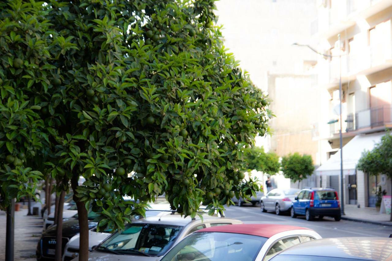 B&B Solea Catania Bagian luar foto