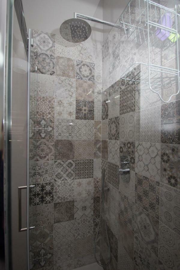 B&B Solea Catania Bagian luar foto