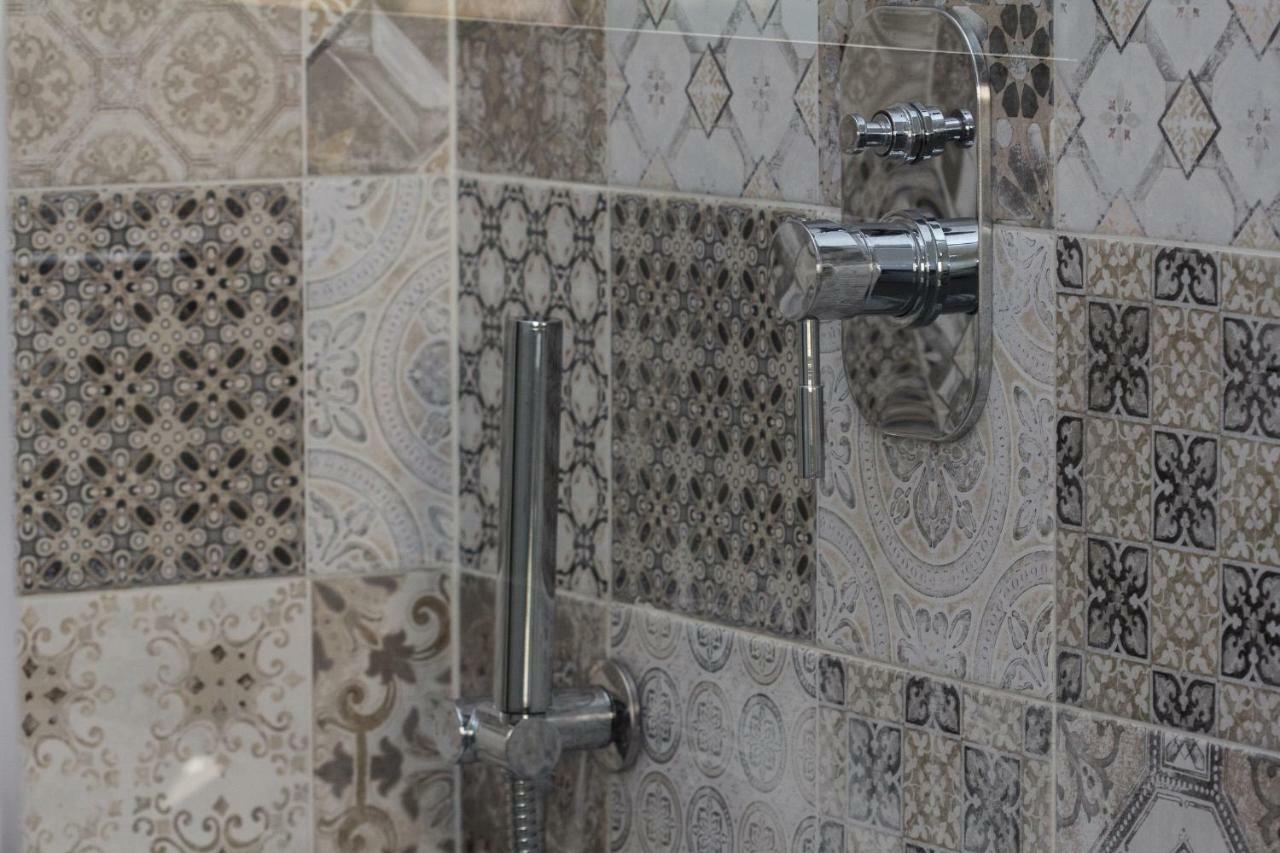 B&B Solea Catania Bagian luar foto